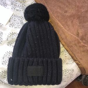 Under amour beanie